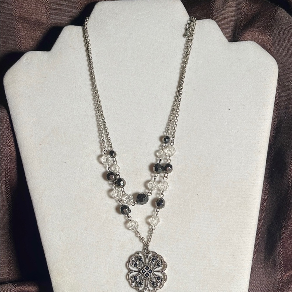 Elegant Faux Silver and Black Necklace